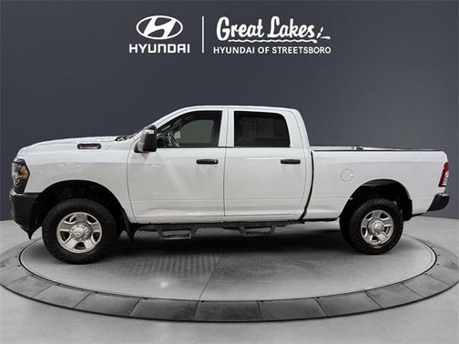 2023 RAM 2500 Tradesman Crew Cab 4x4 6'4' Box