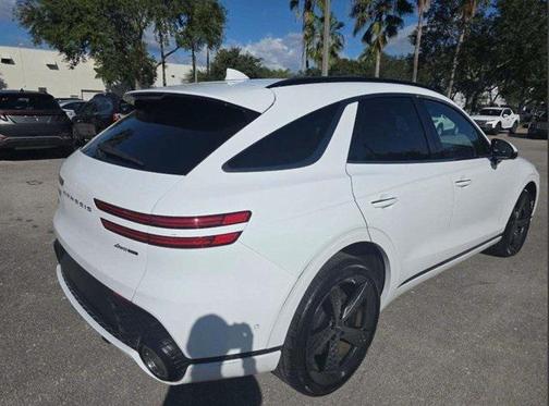 2024 Genesis GV70 3.5T AWD Sport