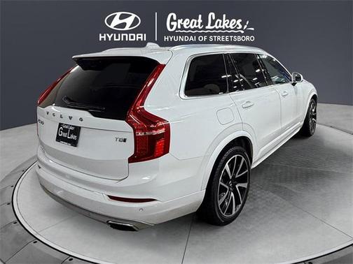 2020 Volvo XC90 Hybrid T8 Momentum 7 Passenger