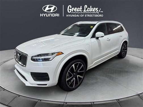 2020 Volvo XC90 Hybrid T8 Momentum 7 Passenger