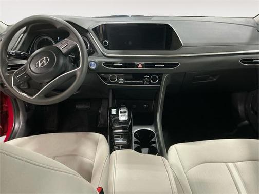 2022 Hyundai SONATA SEL