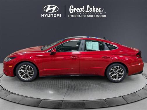 2022 Hyundai SONATA SEL