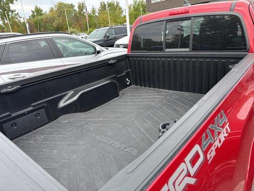 2017 Toyota Tacoma TRD Sport