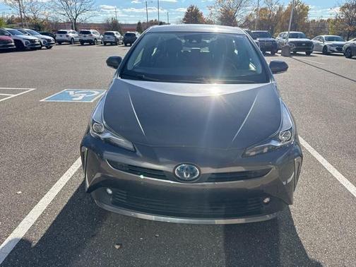 2021 Toyota Prius XLE