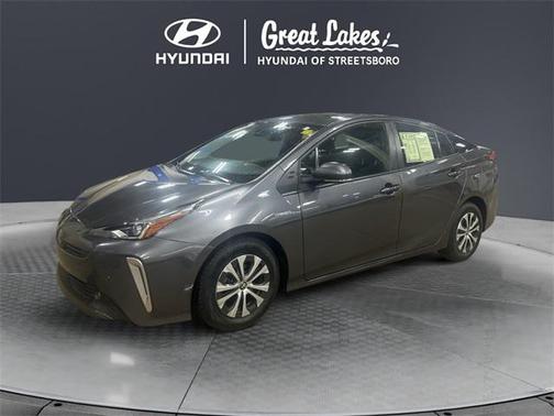 2021 Toyota Prius XLE