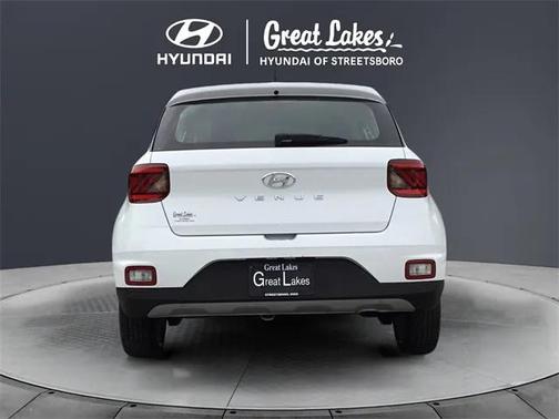2023 Hyundai VENUE SE