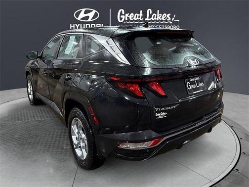 2023 Hyundai TUCSON SE