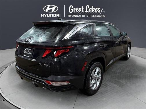 2023 Hyundai TUCSON SE