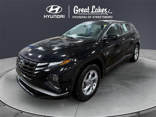 2023 Hyundai TUCSON SE