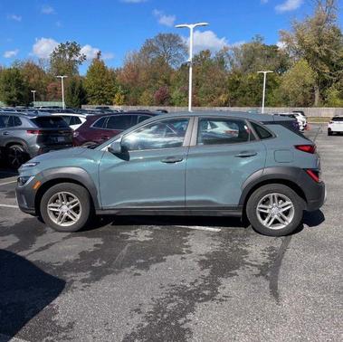 2022 Hyundai KONA SE