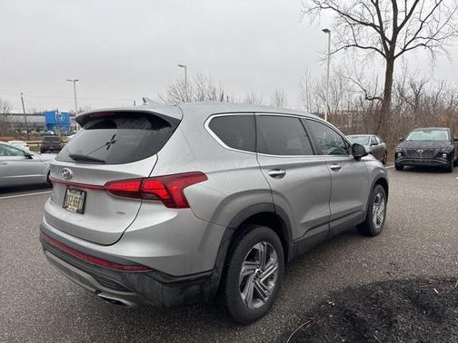 2021 Hyundai SANTA FE SE