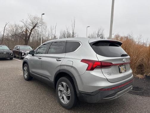 2021 Hyundai SANTA FE SE
