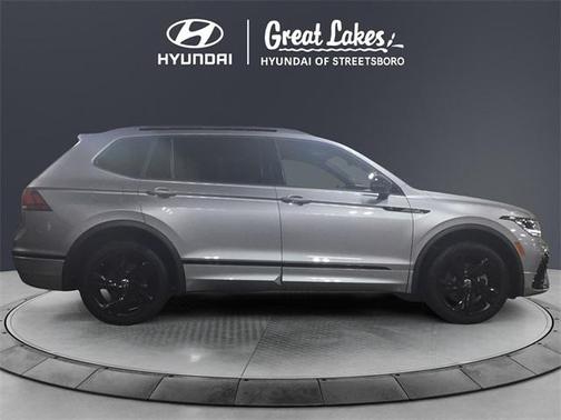 2024 Volkswagen Tiguan 2.0T SE R-Line Black 4MOTION