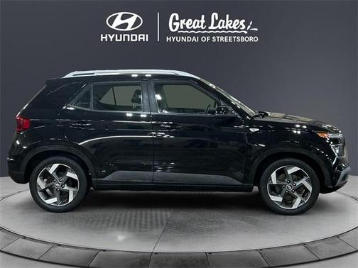 2023 Hyundai VENUE SEL
