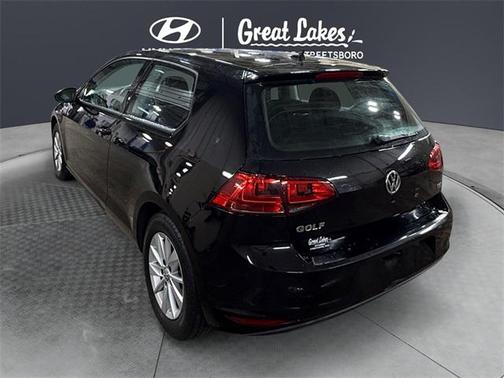 2015 Volkswagen Golf TSI S 2-Door