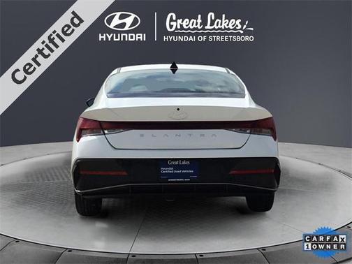 2025 Hyundai ELANTRA SE