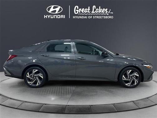 2025 Hyundai ELANTRA Sport