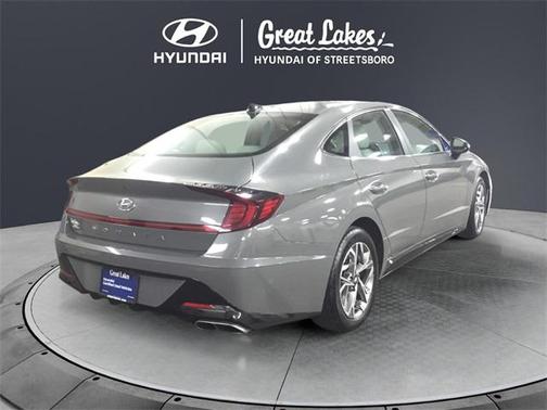2022 Hyundai SONATA SEL