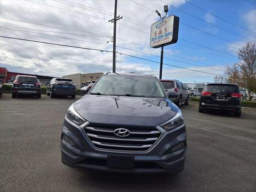 2018 Hyundai TUCSON SEL