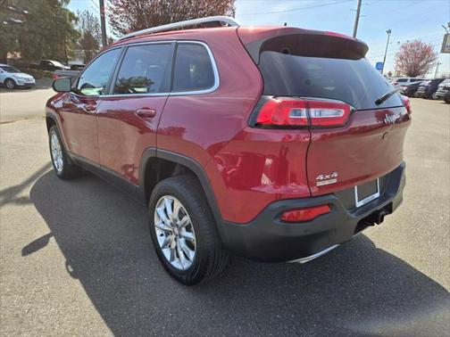 2016 Jeep Cherokee Sport