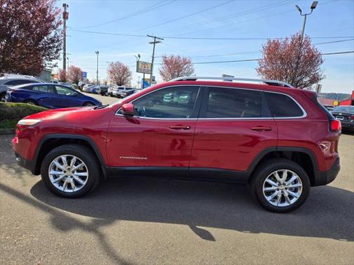 2016 Jeep Cherokee Sport