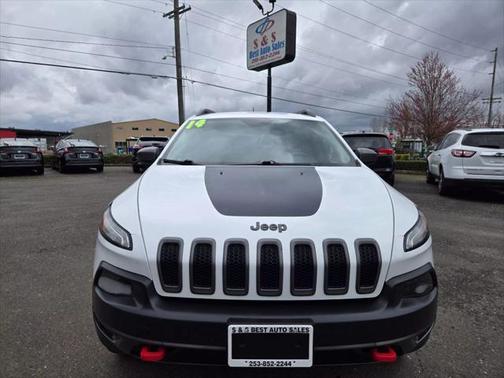 2014 Jeep Cherokee Sport