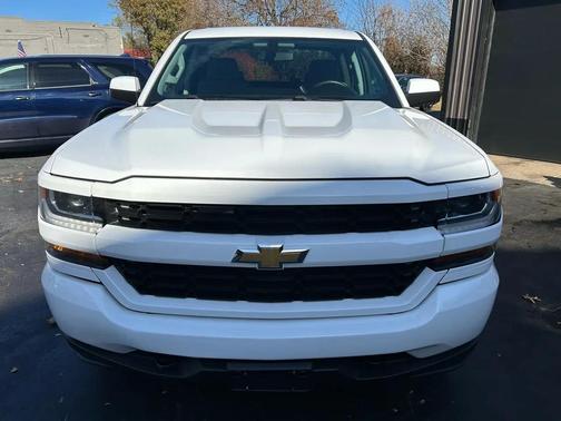 2017 Chevrolet Silverado 1500 Custom