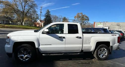 2017 Chevrolet Silverado 1500 Custom