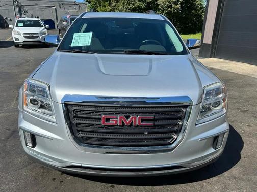 Quicksilver Metallic 2016 GMC Terrain SLE-2