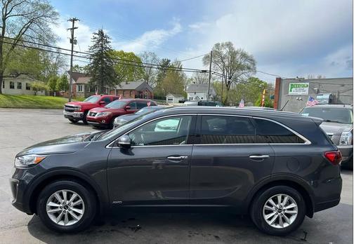 Ebony Black 2019 Kia Sorento EX