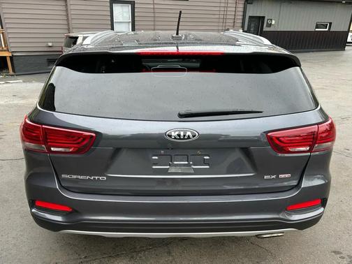 Ebony Black 2019 Kia Sorento EX