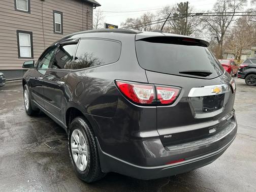 2016 Chevrolet Traverse LS