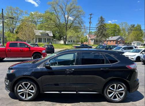 Shadow Black 2018 Ford Edge Sport
