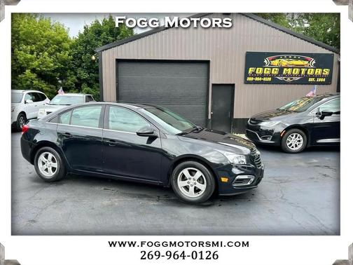 Black Granite Metallic 2015 Chevrolet Cruze 2LT