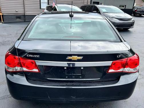 Black Granite Metallic 2015 Chevrolet Cruze 2LT