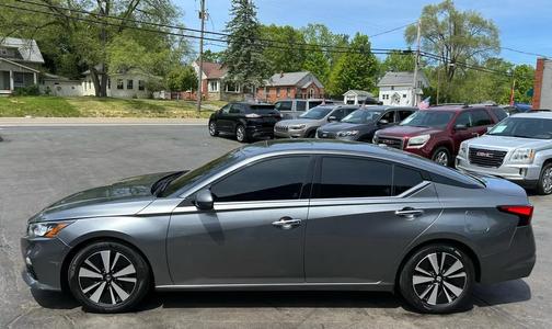 Gun Metallic 2019 Nissan Altima 2.5 SL