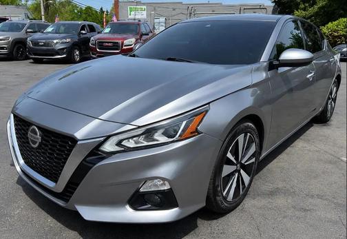Gun Metallic 2019 Nissan Altima 2.5 SL