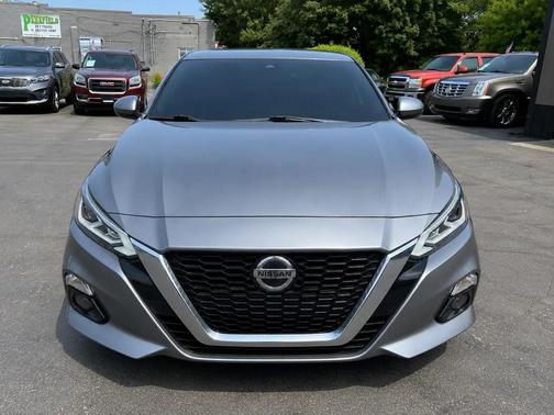 Gun Metallic 2019 Nissan Altima 2.5 SL