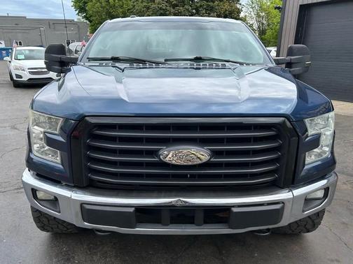 Blue 2015 Ford F-150 XLT