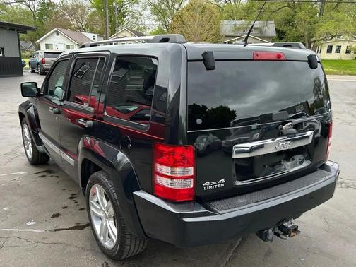 Black 2012 Jeep Liberty Jet