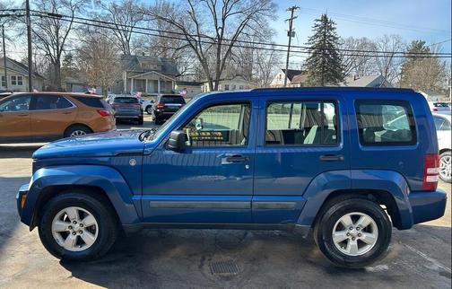 2009 Jeep Liberty Sport