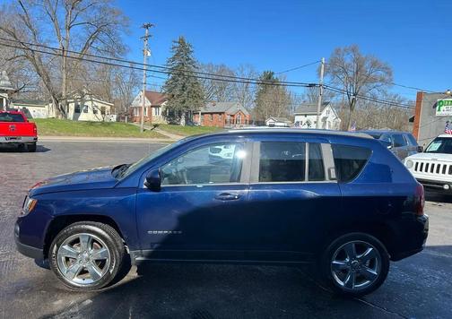 Blue 2014 Jeep Compass Latitude