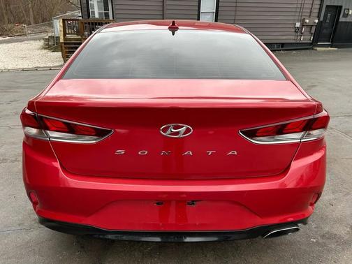 2018 Hyundai SONATA SEL