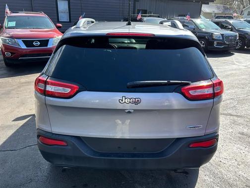 Billet Metallic 2015 Jeep Cherokee Latitude