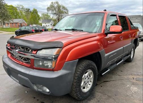 Sunset Orange Metallic 2003 Chevrolet Avalanche 1500
