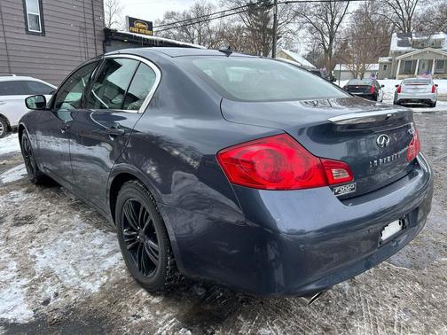 2012 INFINITI G37x Base