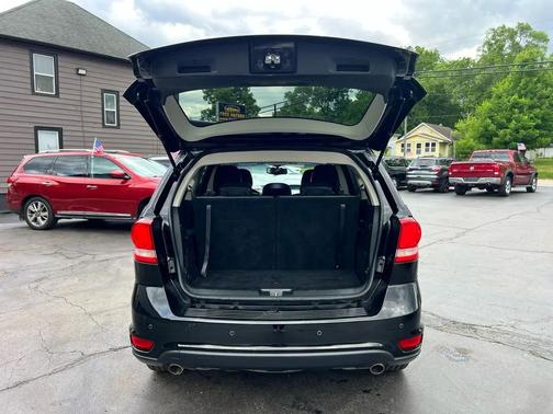 Pitch Black 2016 Dodge Journey R/T