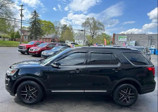 Shadow Black 2018 Ford Explorer XLT