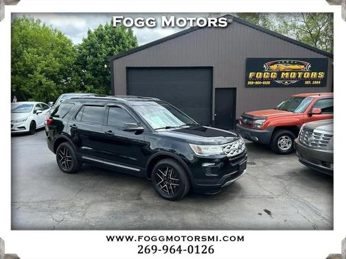 Shadow Black 2018 Ford Explorer XLT