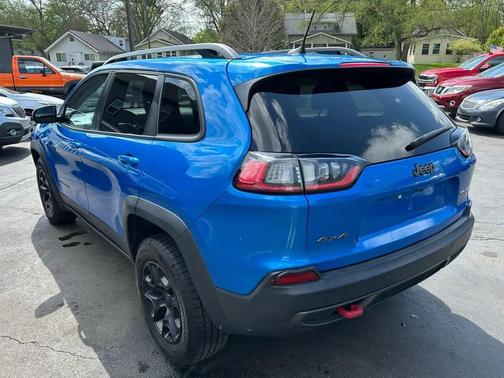 Hydro Blue Pearlcoat 2020 Jeep Cherokee Trailhawk